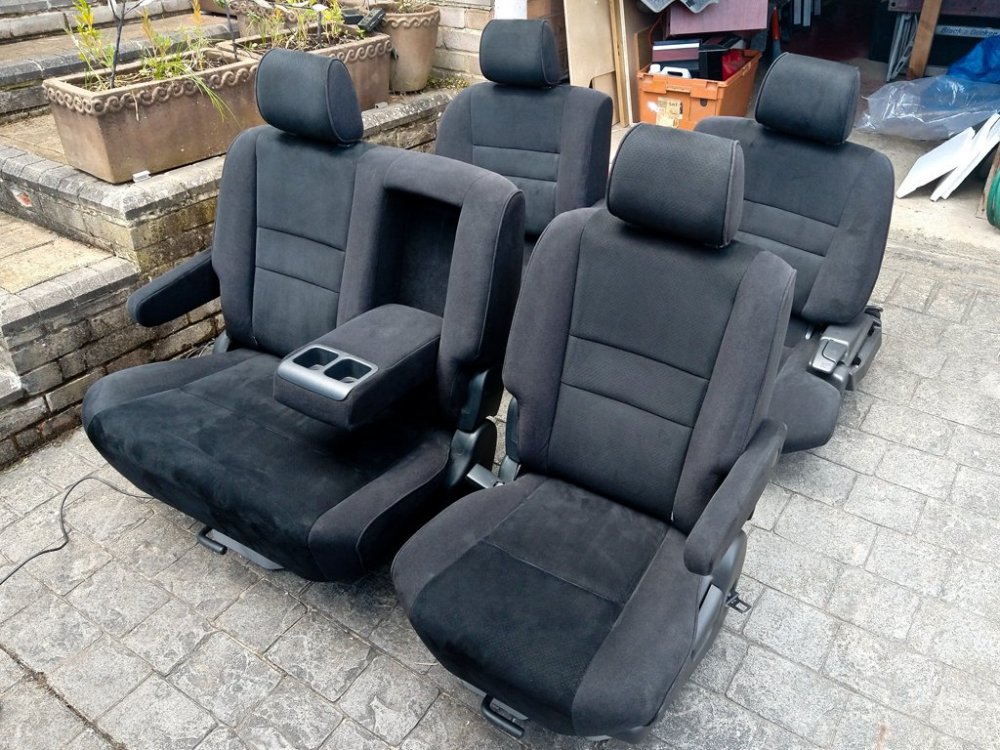 seats1.jpg
