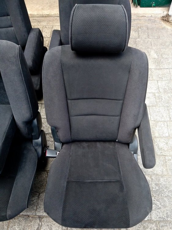 seats4.jpg