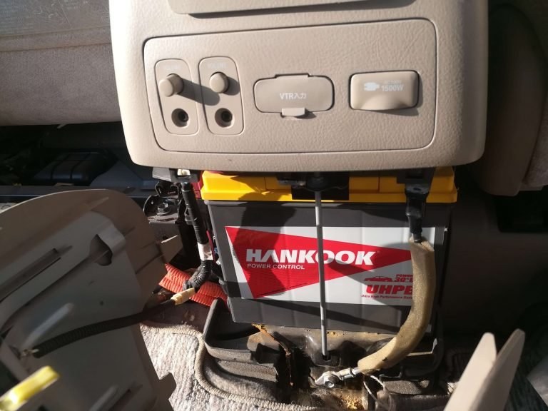 Alphard Hybrid 12v battery.jpg