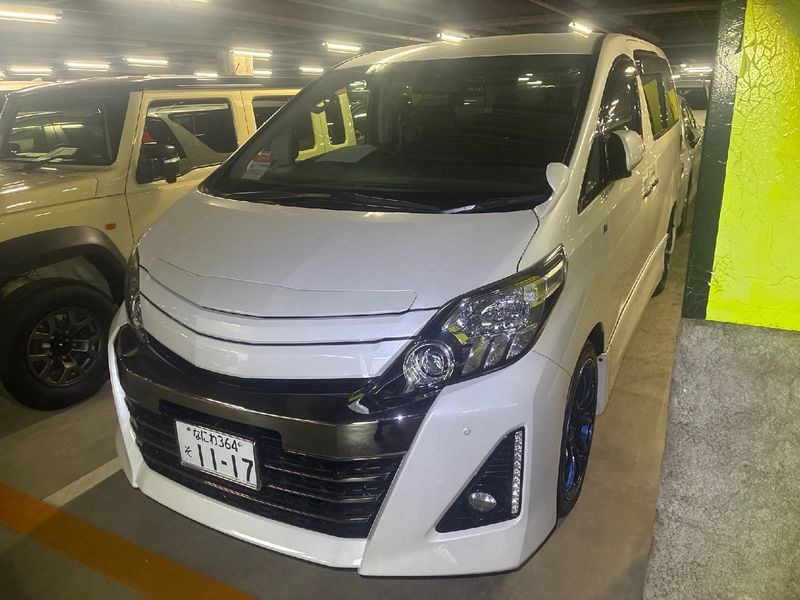 G’s Alphard 44k miles - Grade 4.5B